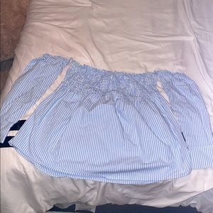 Off the shoulder long sleeve shirt